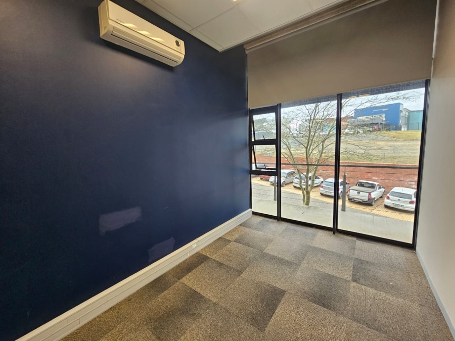 To Let commercial Property for Rent in Beacon Bay North Eastern Cape